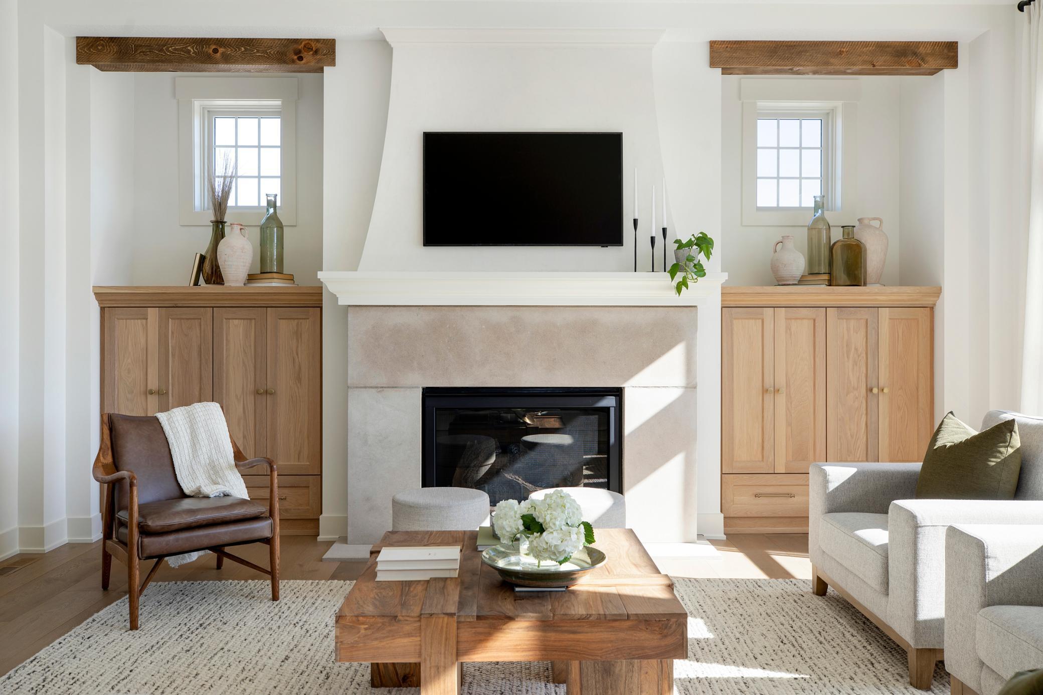 Great Room Fireplace details and Built-Ins