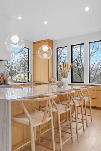 15 Stubbs Bay Road, Orono, MN 55359