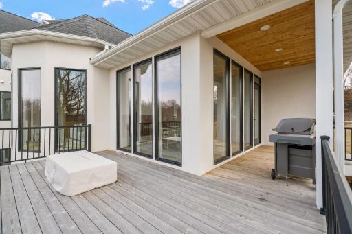 15 Stubbs Bay Road, Orono, MN 55359