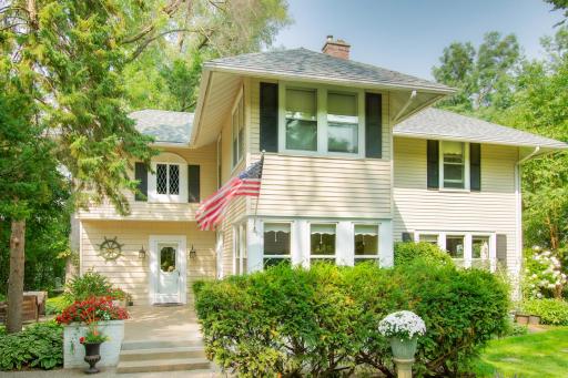 2535 S Shore Boulevard, White Bear Lake, MN 55110