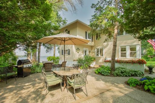 2535 S Shore Boulevard, White Bear Lake, MN 55110