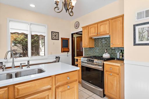 19 Kitchen View - to Kitchen Entrance.jpg