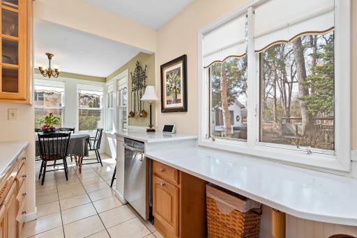 31 Kitchen to Casual Dining Room View.jpg