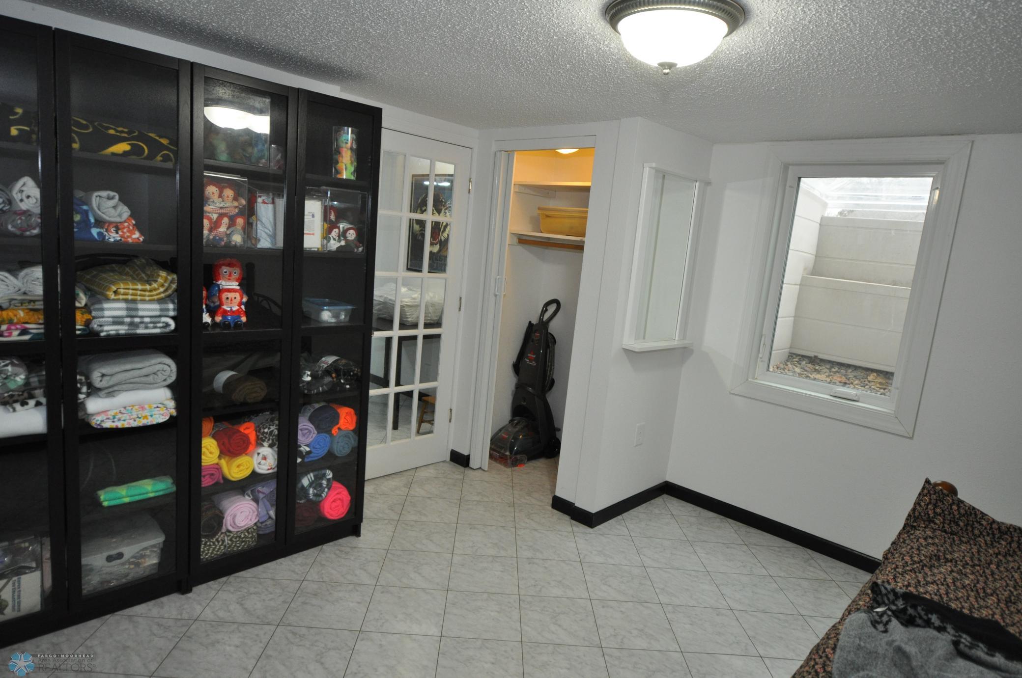 Lighted closet in bedroom 4