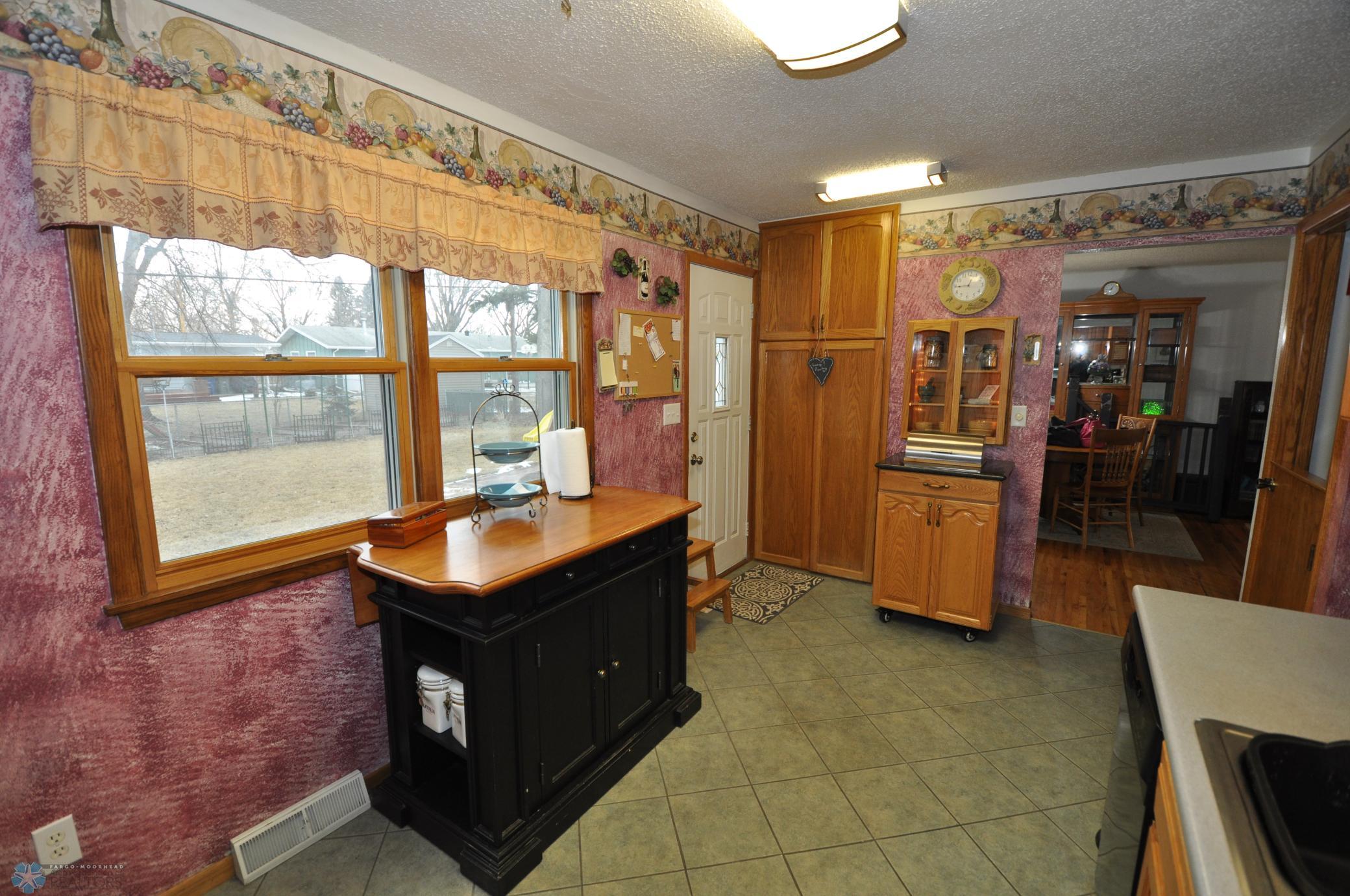 Kitchen 3
