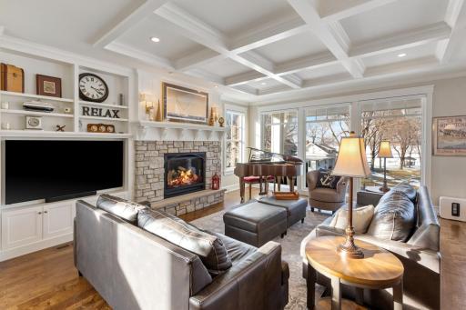 2805 Center Road, Wayzata, MN 55391