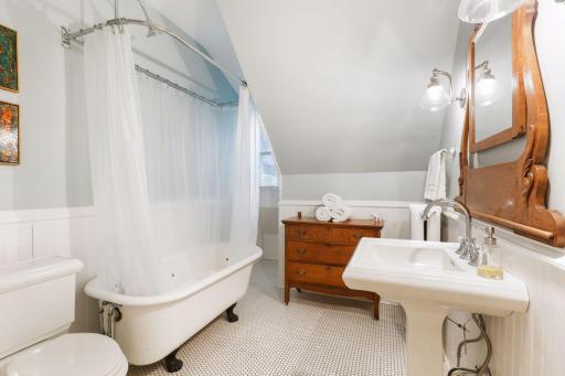 107 Virginia Street, Saint Paul, MN 55102
