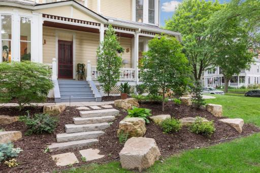 107 Virginia Street, Saint Paul, MN 55102