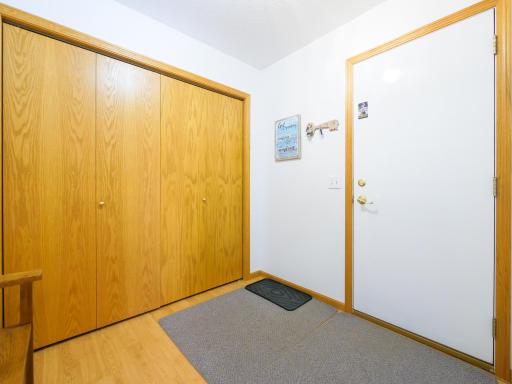 111 Montana Avenue, Morris, MN 56267