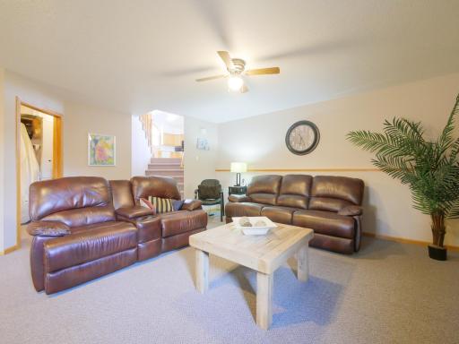 111 Montana Avenue, Morris, MN 56267