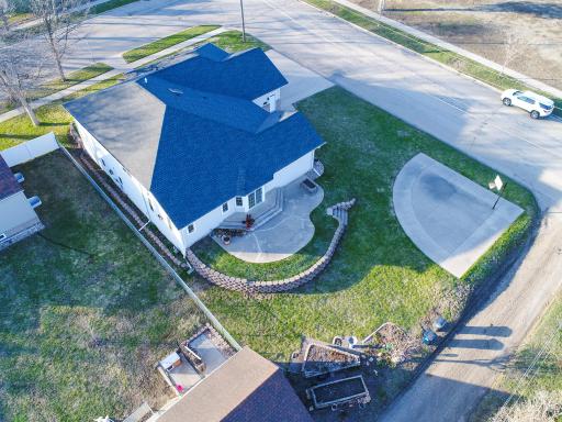 111 Montana Avenue, Morris, MN 56267