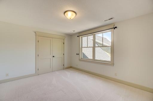 5647 57th Street Circle N, Lake Elmo, MN 55042