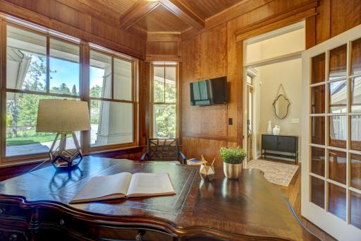 5647 57th Street Circle N, Lake Elmo, MN 55042