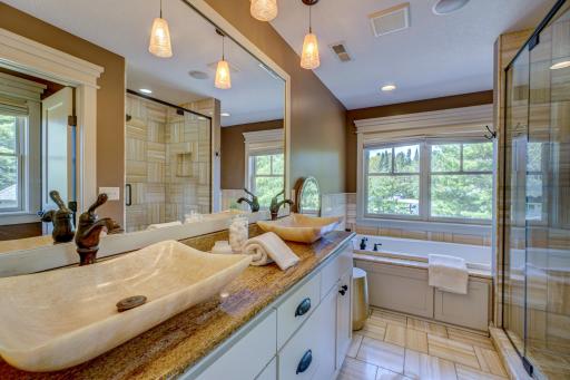 5647 57th Street Circle N, Lake Elmo, MN 55042