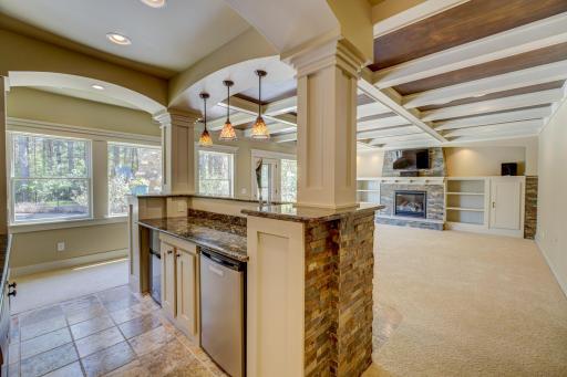 5647 57th Street Circle N, Lake Elmo, MN 55042