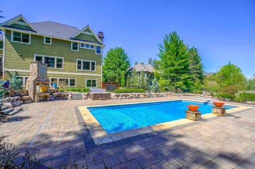 5647 57th Street Circle N, Lake Elmo, MN 55042