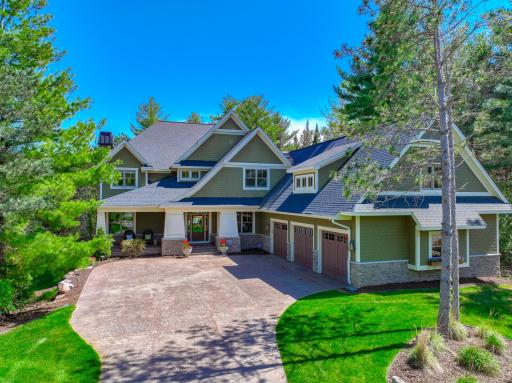 5647 57th Street Circle N, Lake Elmo, MN 55042