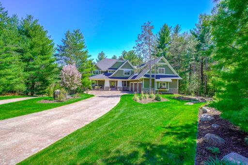 5647 57th Street Circle N, Lake Elmo, MN 55042