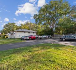 8125 12th Ave S, Bloomington, MN 55425