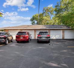 8125 12th Ave S, Bloomington, MN 55425