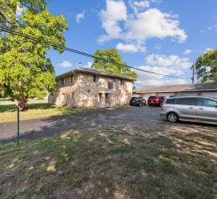 8125 12th Ave S, Bloomington, MN 55425