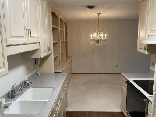 Kitchen to Dining Room