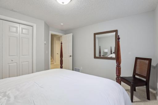 320 Louisiana Avenue N, Golden Valley, MN 55427