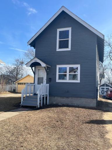 609 3rd Street SW, Willmar, MN 56201