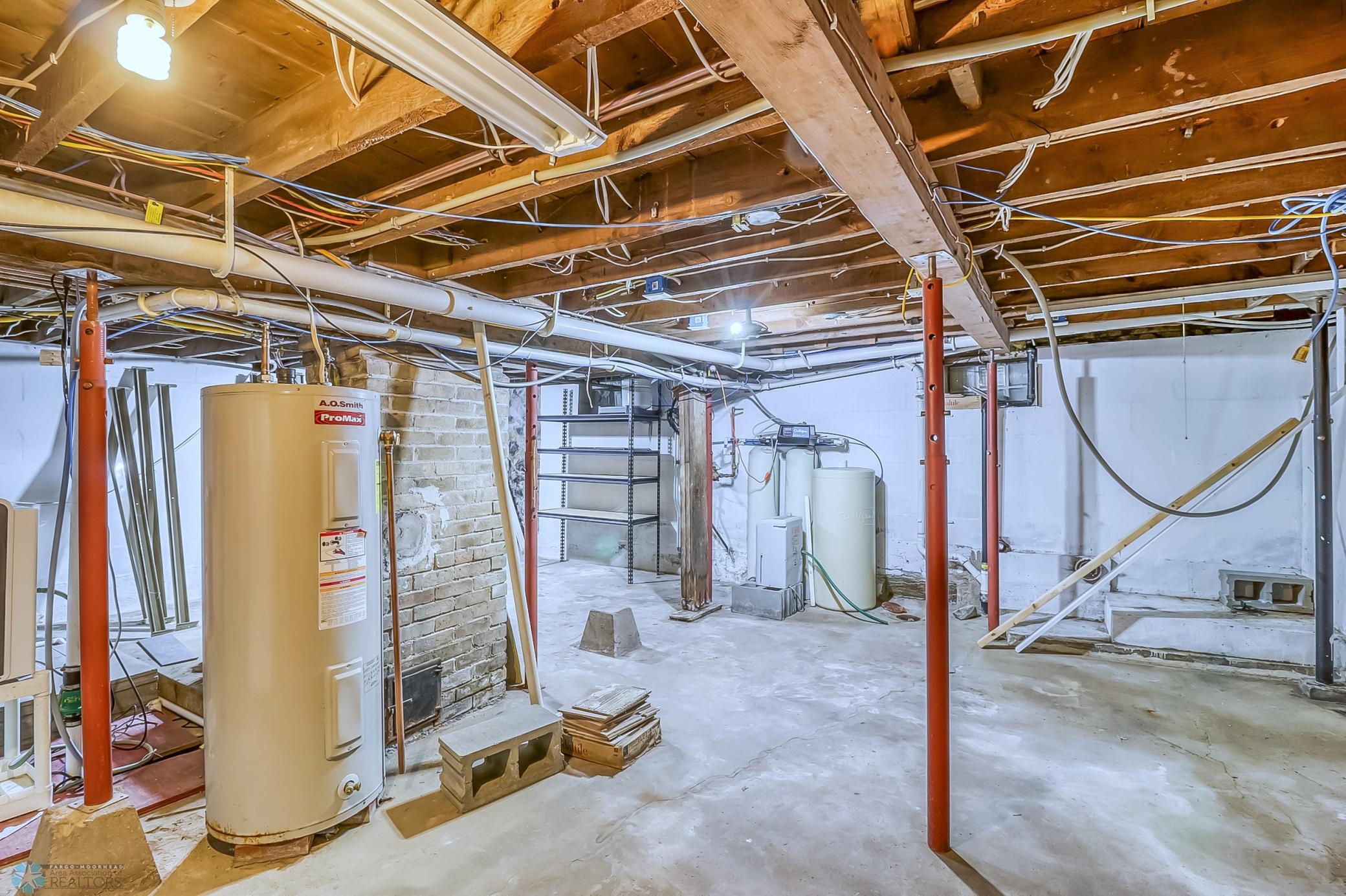 Basement (1).jpg