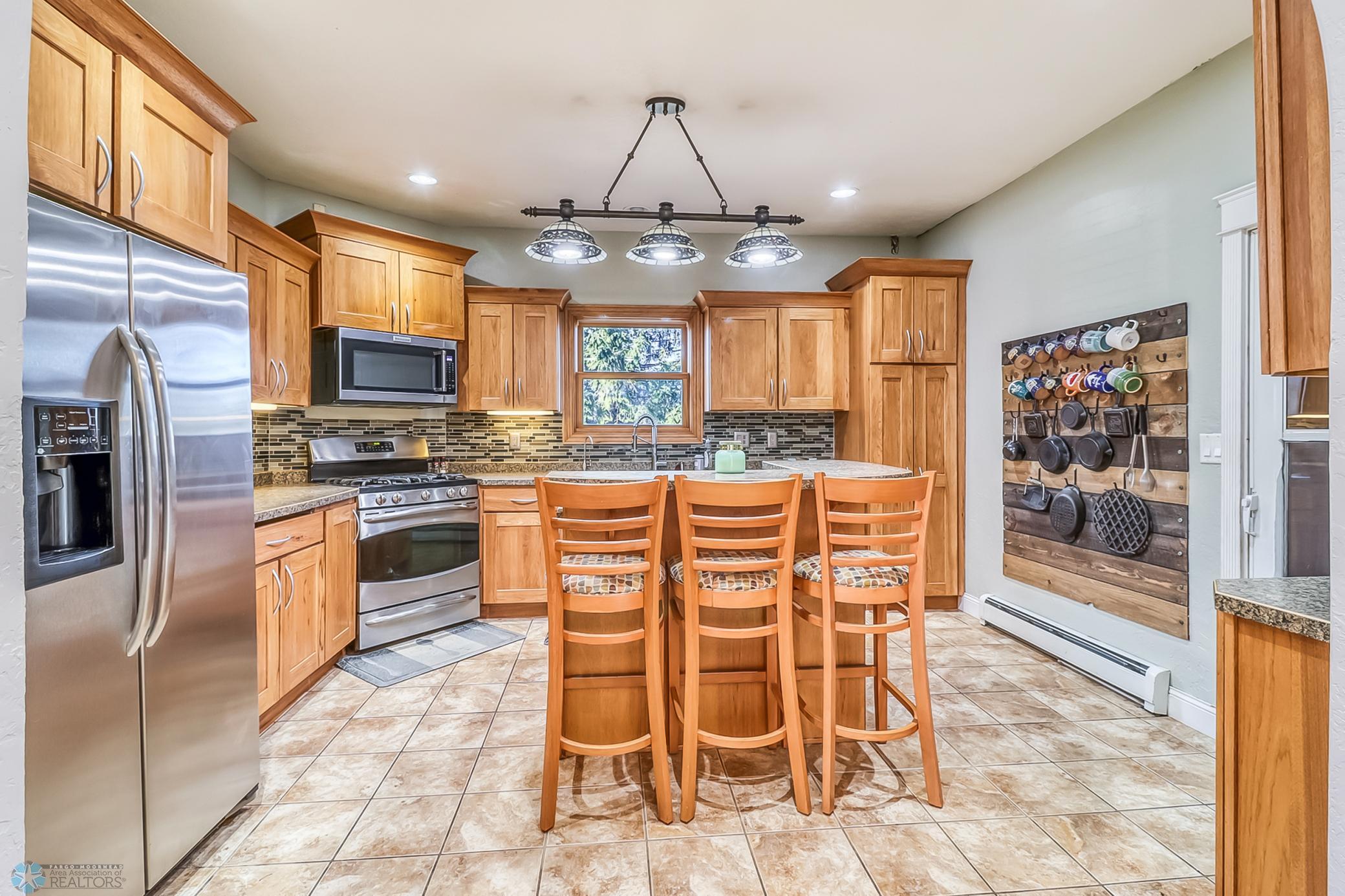 Kitchen (1).jpg
