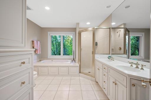 4195 Trillium Lane E, Minnetrista, MN 55364