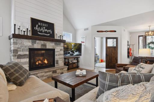8780 Airport Road, Waconia, MN 55387