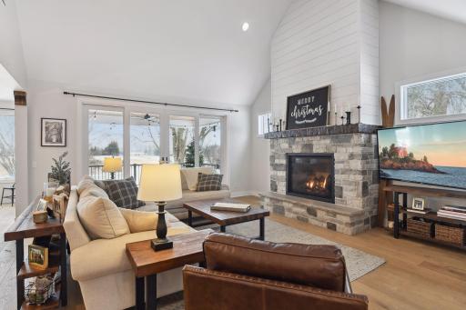 8780 Airport Road, Waconia, MN 55387