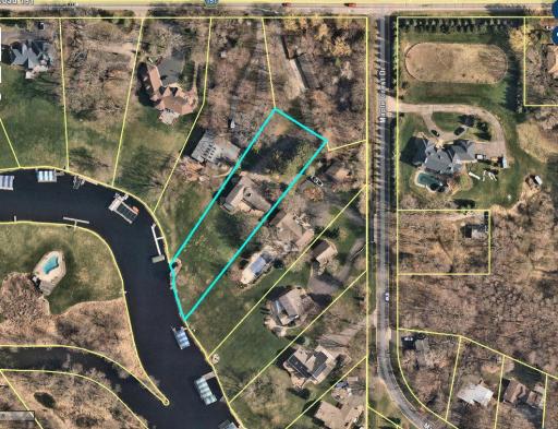 5415/5435 County Road 151, Mound, MN 55364