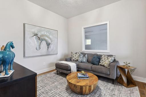 Rear flex overlooking Court