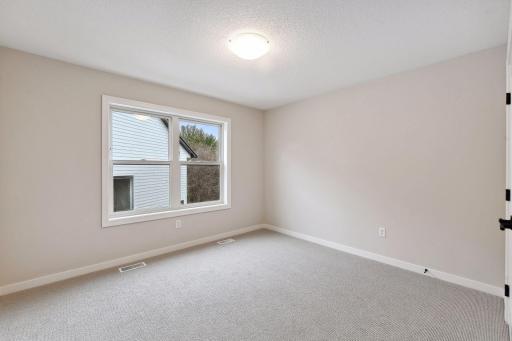 4 upper level beds =bonus