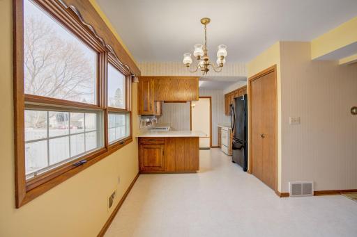 811 Elton Hills Drive NW, Rochester, MN 55901