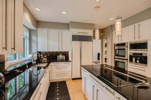 14953 Richards Drive W, Minnetonka, MN 55345