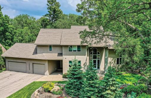 14953 Richards Drive W, Minnetonka, MN 55345
