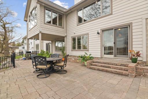 7468 Mariner Drive N, Maple Grove, MN 55311