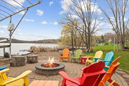 7468 Mariner Drive N, Maple Grove, MN 55311