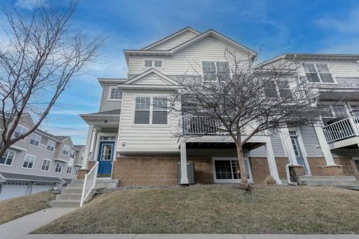 1678 Village Trail E, 1, Saint Paul, MN 55109