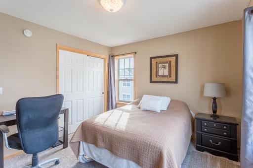 1678 Village Trail E, 1, Saint Paul, MN 55109