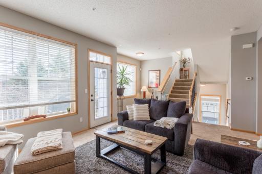 1678 Village Trail E, 1, Saint Paul, MN 55109