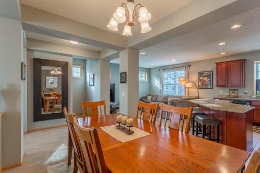 1678 Village Trail E, 1, Saint Paul, MN 55109
