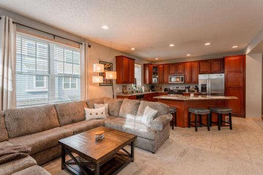 1678 Village Trail E, 1, Saint Paul, MN 55109