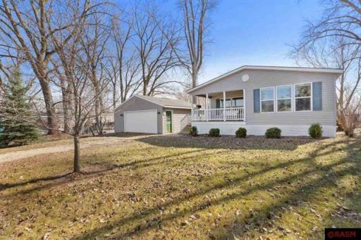 6808 Brookview Street SE, Rochester, MN 55904