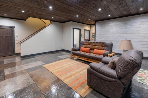 14026 Chickadee Lane, Ely, MN 55731