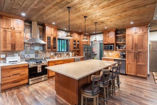 14026 Chickadee Lane, Ely, MN 55731
