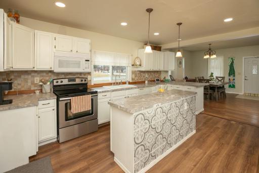 510 Main Avenue N, Harmony, MN 55939